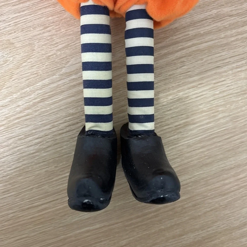 Vintage 1998 Matilda Pumpkin Costume Paper Mache Doll Figure  Rare Halloween Box